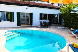 Villa Mistral